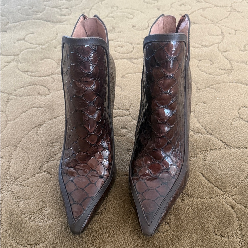 Louise et Cie Dark Brown Textured Ankle Boots